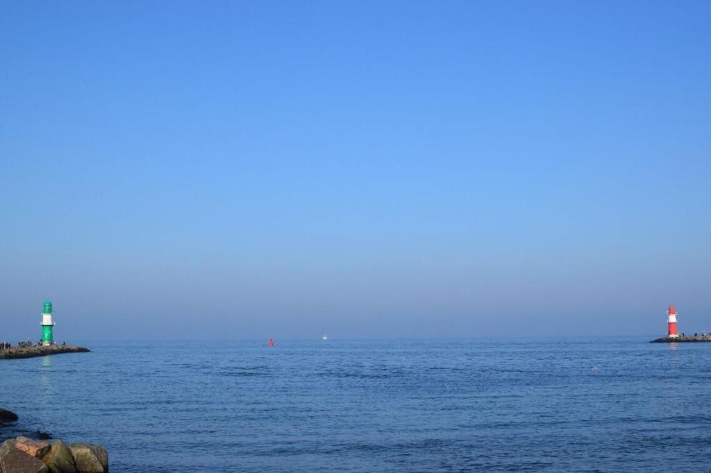 Villa Seeblick Warnemuende - Fewo Mit Meerblick Und Balkon Direkt Am Strand Fuer 2-4 Pers 로스토크 외부 사진